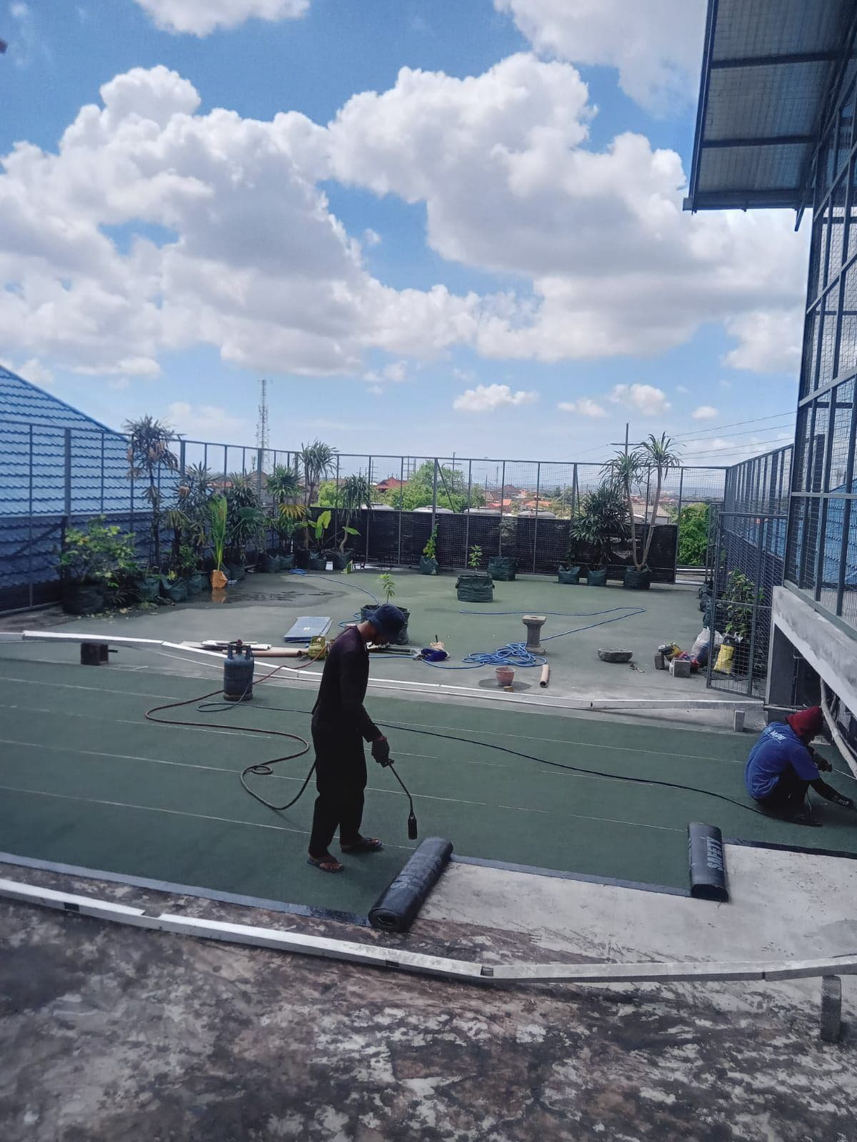 Pemasangan Waterproofing Membrane Bakar Sekolah Highscoop Indonesia - Image 2